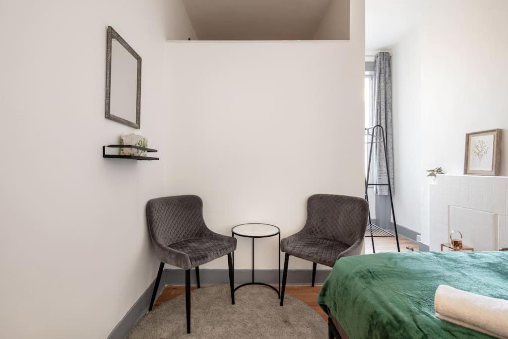 2A - Bright & Airy 2 Bed Flat - 20 Mins To Central Londres Exterior foto